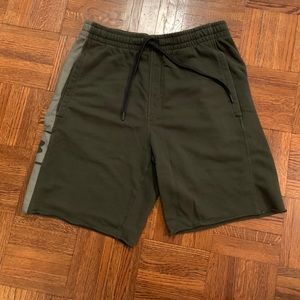 Under Armour Sweatshorts